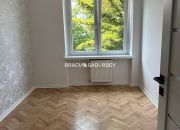 Krowoodrza -Królewska inwestycja, uczelnie, balkon miniaturka 6
