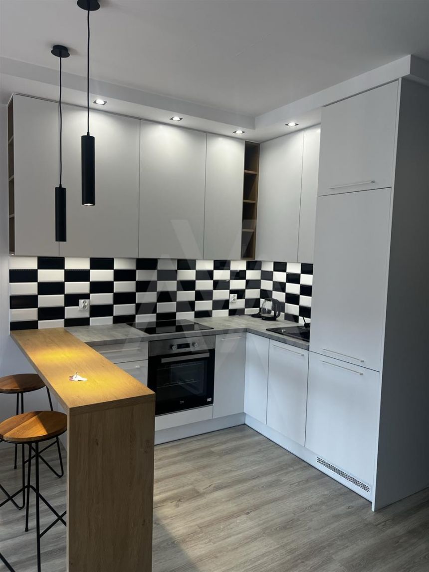 Apartament - wyposażony i umeblowany miniaturka 4