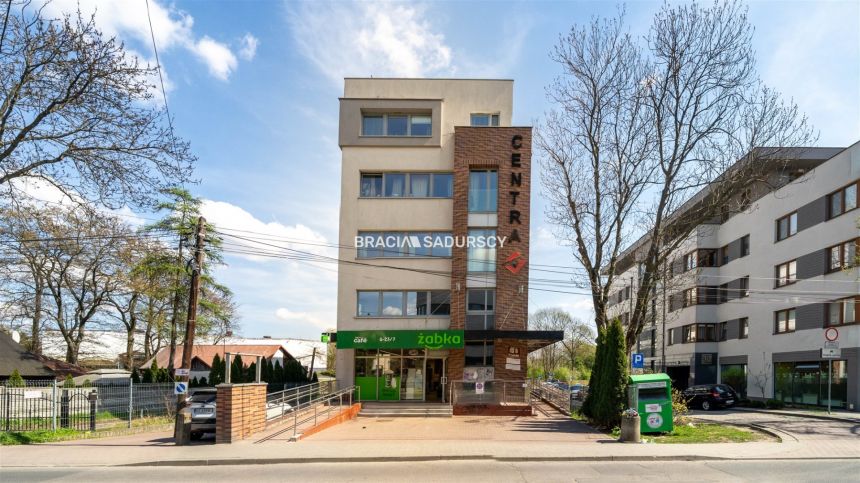 Lokal / biuro / usługi / ul. Centralna miniaturka 2