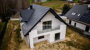 Mogilany: duży nowoczesny dom + 10 arów działki !!