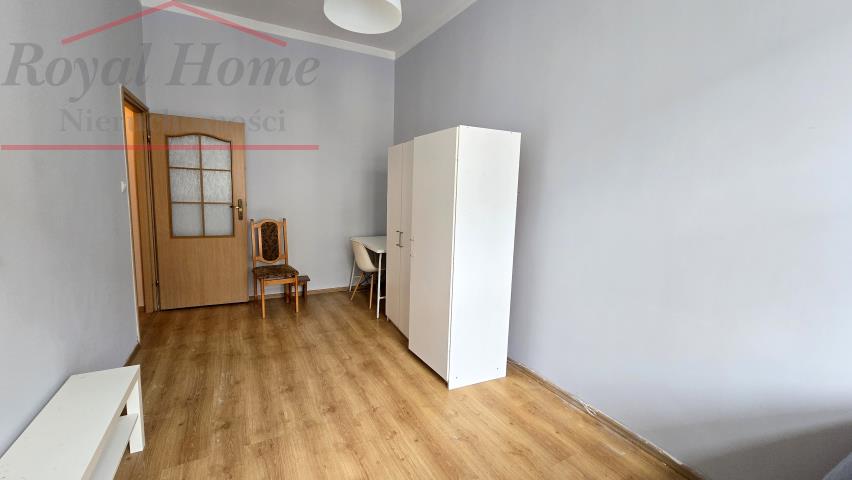 Przestronne z potencjałem 2 pok z balkonem. miniaturka 5