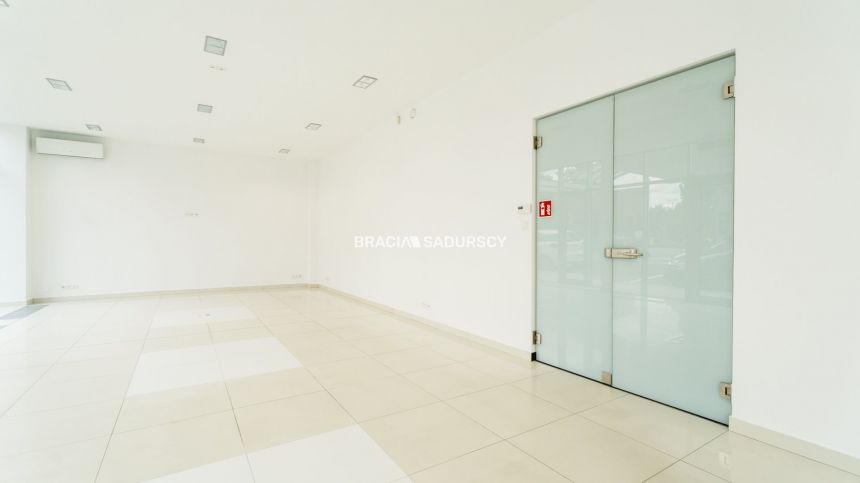 Nowy lokal 186 m² na parterze – Aleja Pokoju miniaturka 6