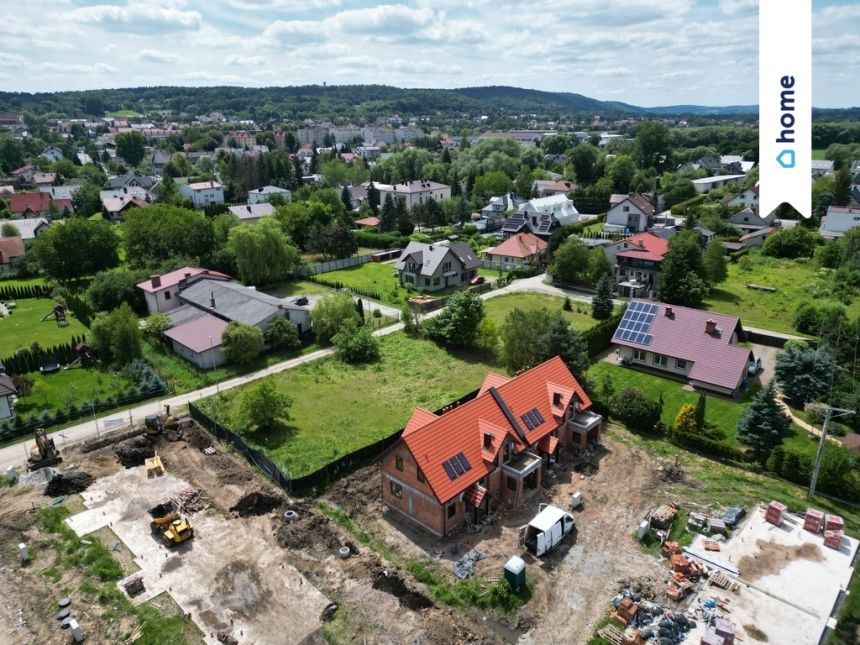 Dom w Zabierzowie, bogato wyposażony, duże działki miniaturka 9