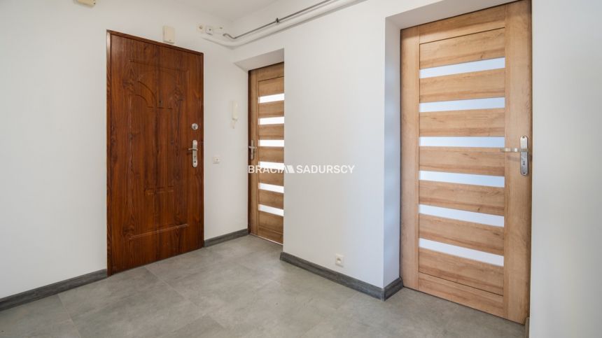 Blisko Szpital Prokocim, tramwaj, 3 pokoje, balkon miniaturka 10