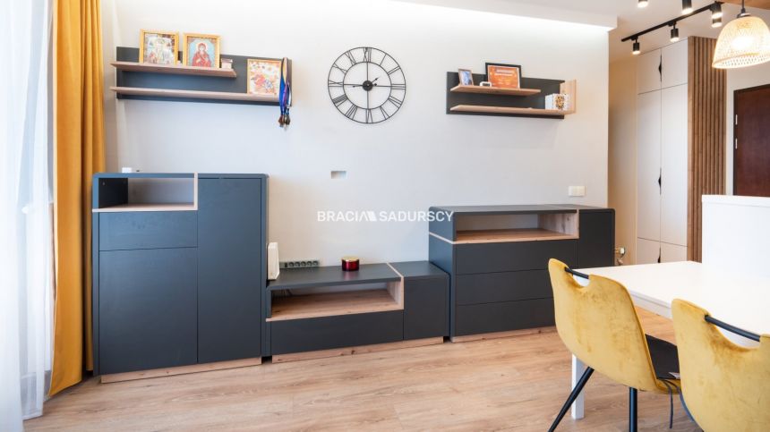 Nowoczesne 2 pokoje z klimatyzacją i balkonem miniaturka 18