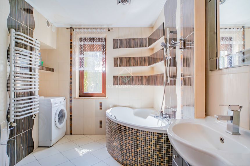 Zadbany dom 150 m2, budynek gospodarczy, garaż miniaturka 11