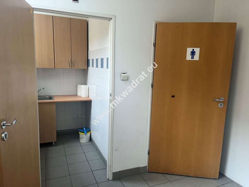 Lokal z dużą witryną 120 m2 Mokotów miniaturka 2