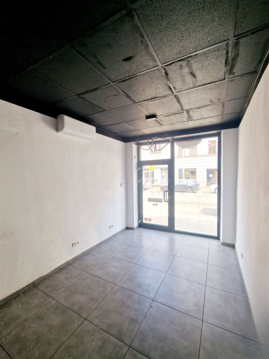 WYNAJEM - 24,50M2 - KALWARYJSKA - PARTER - 2400 ZŁ miniaturka 3