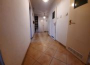 Trzy Pokoje, Garderoba  77m2,  + Piwnic 8m2 miniaturka 9