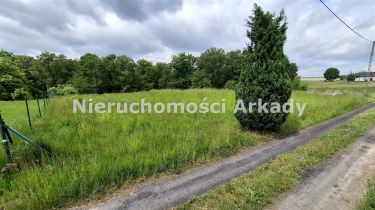 Nieruchomość produkcyjno-usługowa - Pochwacie