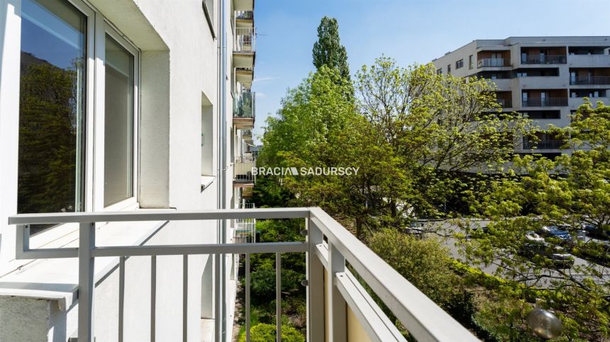 Pachońskiego z balkonem i piwnicą | blisko tramwaj miniaturka 24