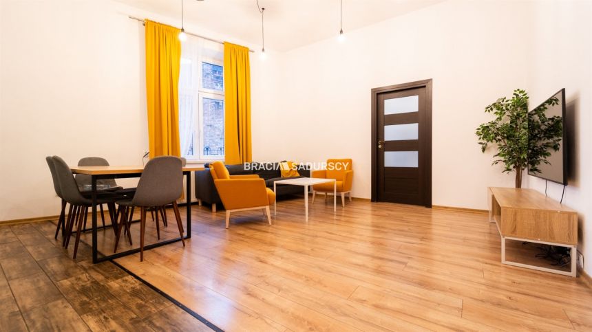 2 mieszkania inwestycyjne, booking, Stare Miasto miniaturka 34