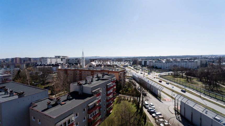 Dębn/Ruczaj 3 pok ok.66m2 widok na Panoramę Krakow miniaturka 11