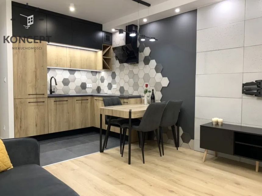 Luksusowy Apartament - 2 pok. | Balkon | AC | Nyska miniaturka 2