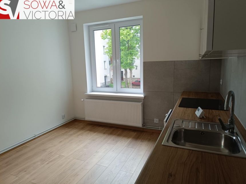 Komfortowe mieszkanie z werandą na Nowym mieście miniaturka 3