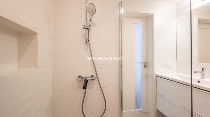Komfortowy apartament koło Parku Bednarskiego miniaturka 13
