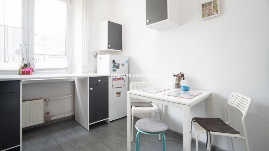 47m2, os. Wandy, Nowa Huta miniaturka 4