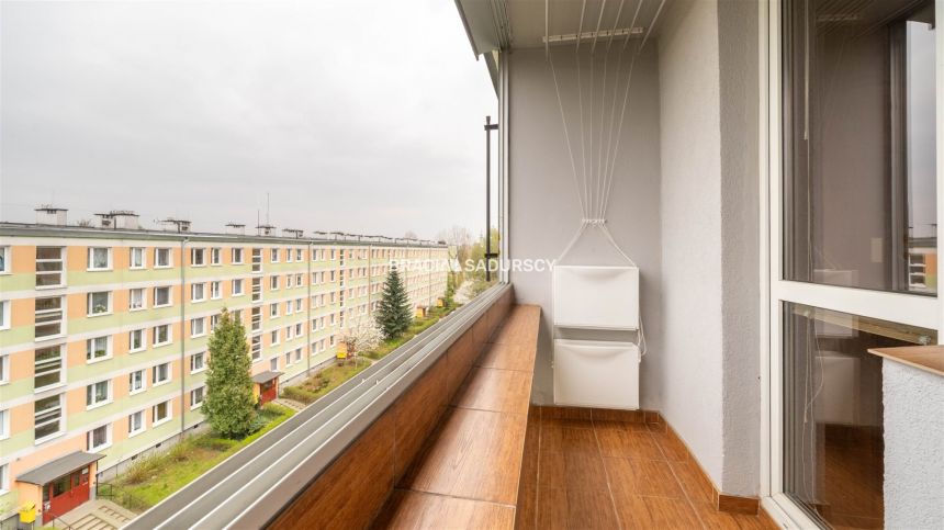 Kraków Os. Tysiąclecia Mieszkanie 47 m2 Umeblowane miniaturka 11