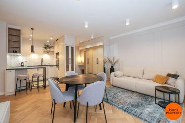 Apartament w centrum / DIASFERA