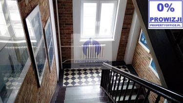 Praga Północ: biuro/usługi 20 m2 w przyziemiu