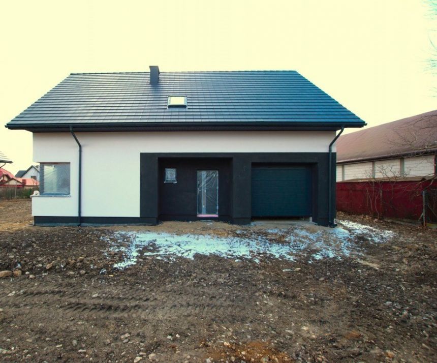 Nowy dom wolnostojący, działka 700 m2 Piekoszów miniaturka 2