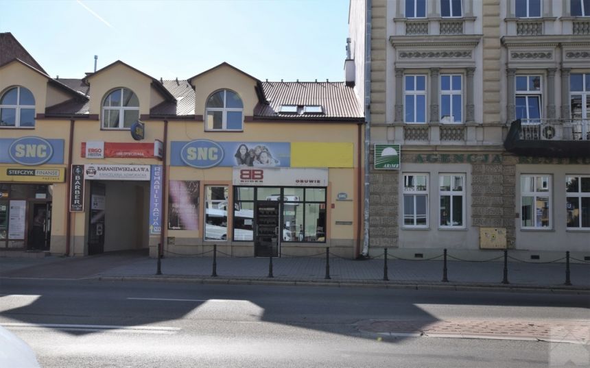 Sprzedam lokal w centrum  Jarosławia - zdjęcie 1