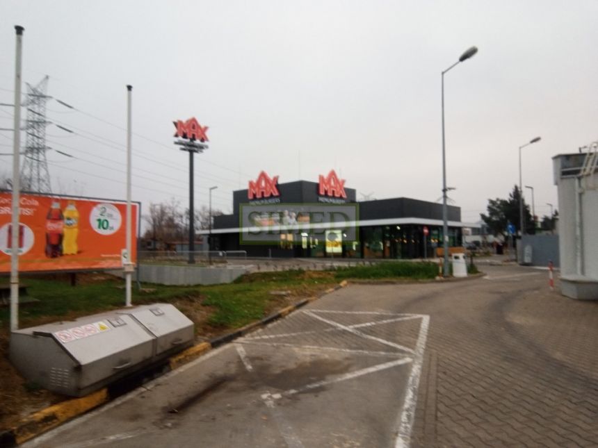 Okolice Auchan,przy trasie nr 7 wjazd do Łomianek miniaturka 9