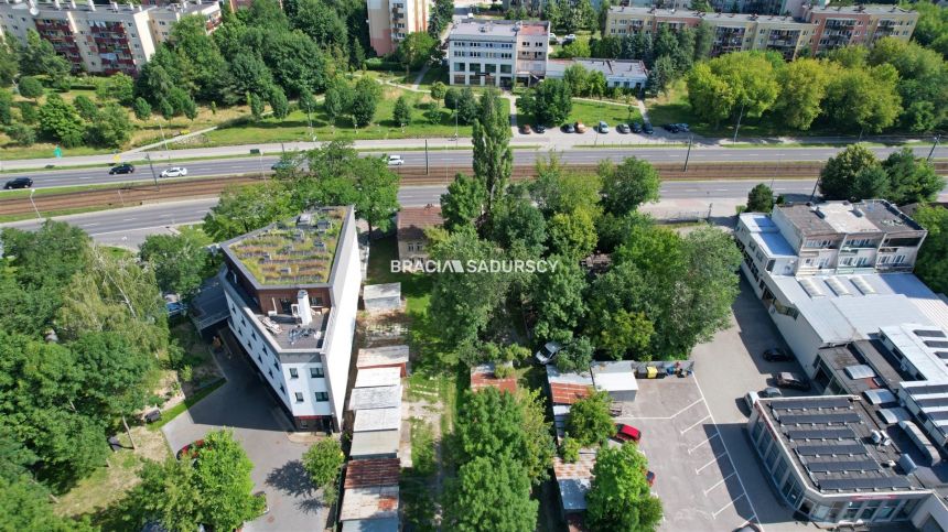 Kraków, Czyżyny - Aleja Jana Pawła II miniaturka 8