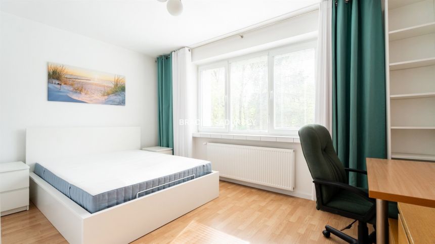 Kraków ul. Lasówka 2 pokoje z klimatem i balkonem miniaturka 7