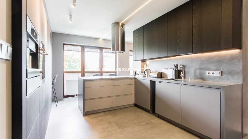 Dwupoziomowy ekskluzywny apartament blisko centrum miniaturka 10