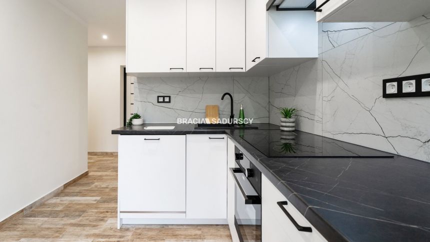 Świetna Lokalizacja,Mieszkanie po Remoncie Skawina miniaturka 2