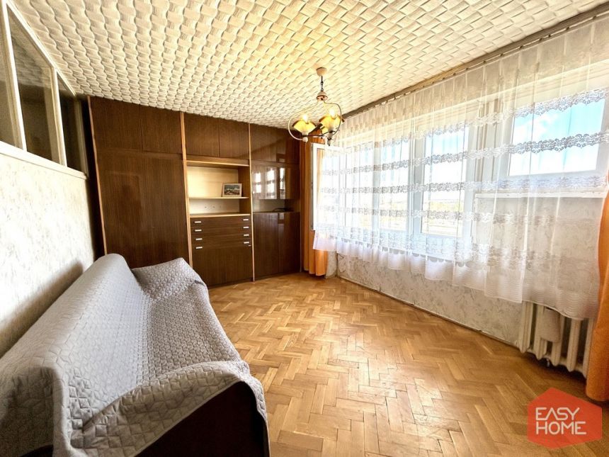 dwa słoneczne pokoje na Piastowskim miniaturka 1