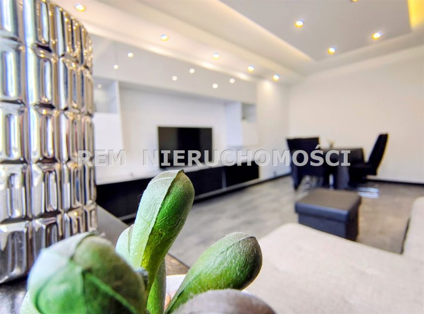 Tychy, 2 750 zł, 43.6 m2, umeblowane miniaturka 2