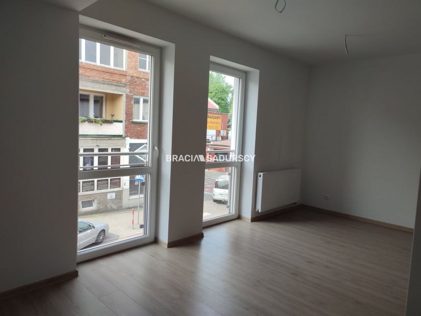 Skawina, 2 600 zł, 74.48 m2, umeblowane miniaturka 4