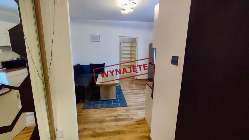 Sosnowiec Dobrzańskiego - obszerne mieszkanie miniaturka 10