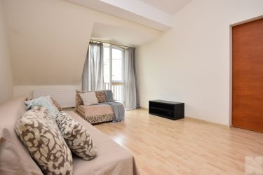 Przestronne mieszkanie Kmiecie 2 pokoje balkon