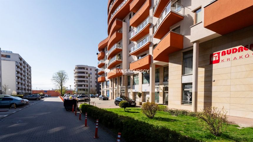 3 pokoje z dużym tarasem i ogrzewaniem miejskim miniaturka 41