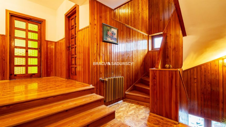 Atrakcyjny dom z działką 1760m2 w Bochni miniaturka 44