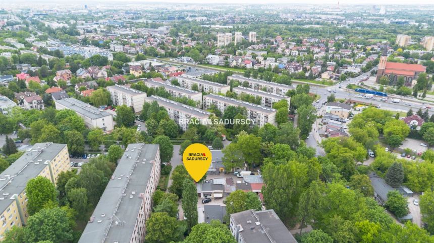 Lokal w doskonałej lokalizacji miniaturka 17