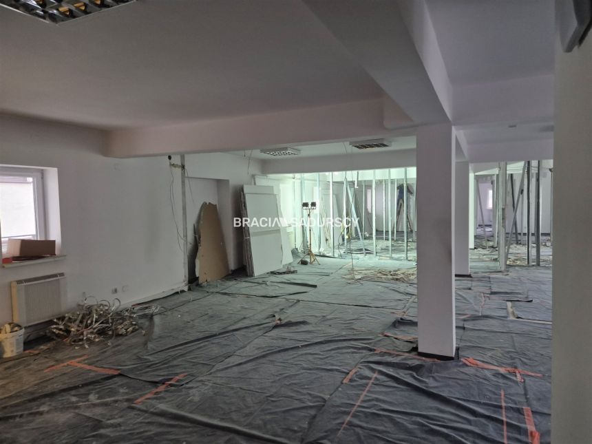 204m2 w biurowcu,ok. Mogilskiej,super cena 45zł/m2 miniaturka 6
