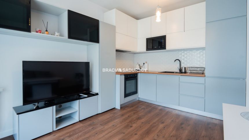 Komfortowe mieszkanie 2-pok. 41 m2, Dywizjonu 303 miniaturka 5