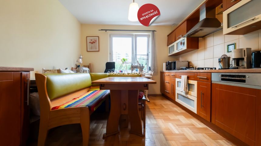 73 m², 3 pokoje, balkon, świetna lokalizacja! - zdjęcie 1