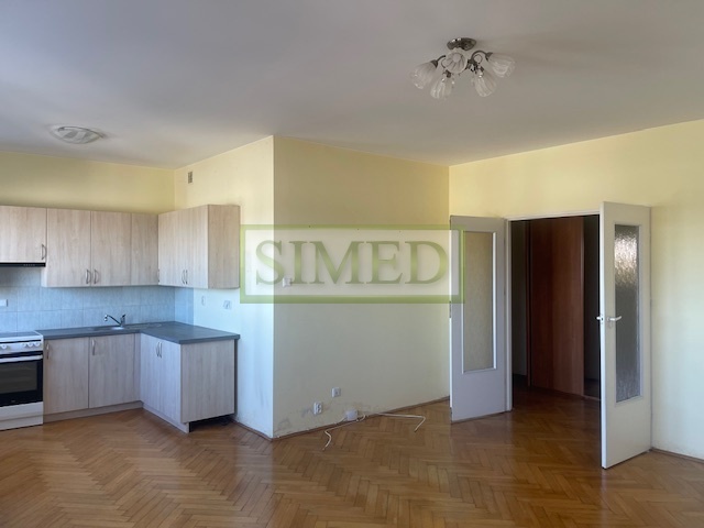 2 pokoje, cisza, blisko metra , dobry dojazd miniaturka 10