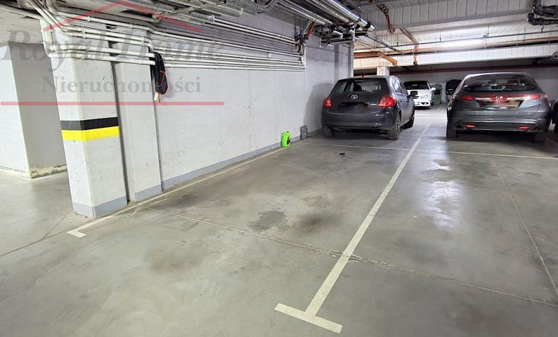 Przestronne, ładne 3 pok z tarasem w Centrum. miniaturka 13