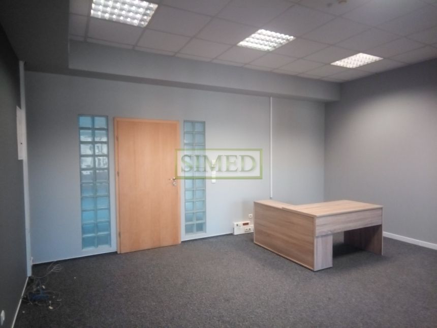 Biuro, szkolenia ,parking ,recepcja ,PKP,ochrona miniaturka 5