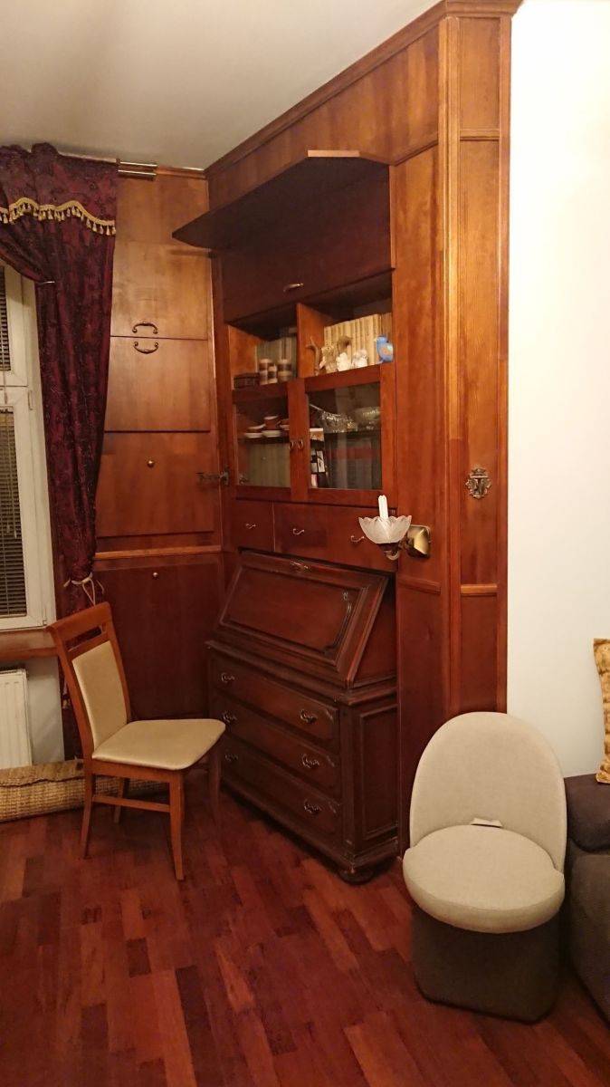 Ładna kawalerka blisko centrum miniaturka 9