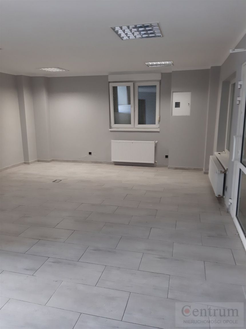 Niezależny lokal, 4 miejsca park., blisko Centrum miniaturka 1