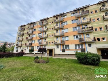 Dmowskiego, 2 pokoje, 3 piętro do remontu