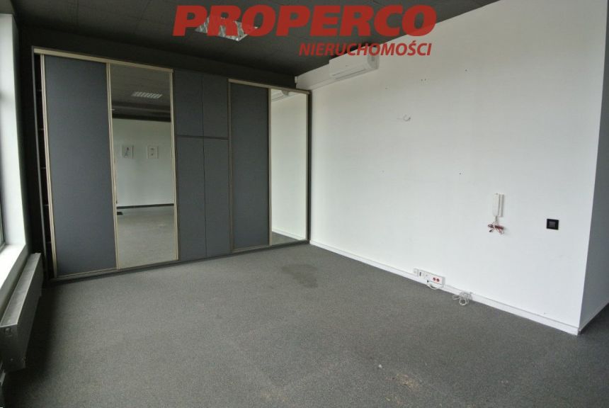 Lokal biurowy 400m2 klimatyzacja, 6 parking, Ursus miniaturka 11