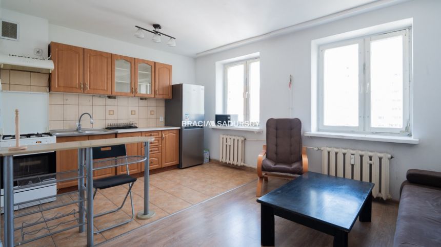 2-pokojowe mieszkanie 42,5 m²! - zdjęcie 1